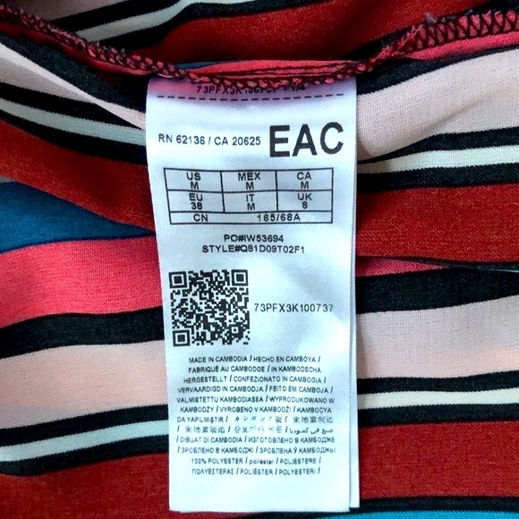 Guess Striped Shorts Size M - Picture 4 of 4